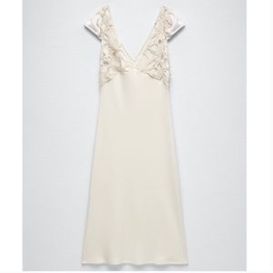 Zara lace midi dress 4770/011